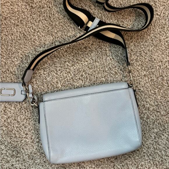 Marc Jacob’s Light Blue Gotham crossbody purse - Picture 5 of 10